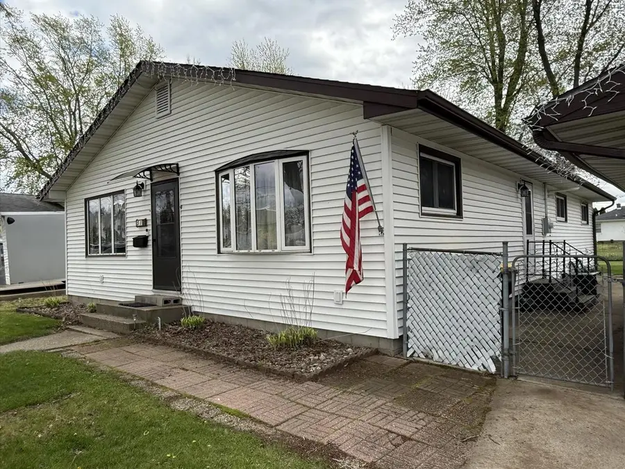 510 Monowau Street, Tomah, WI 54660 - #3