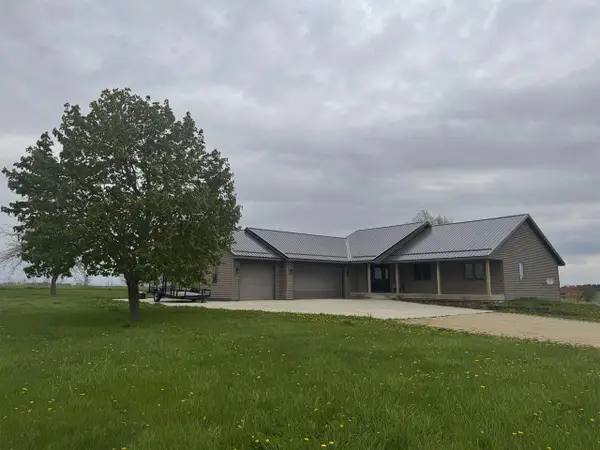 W5493 Center Road, Monroe, WI 53566