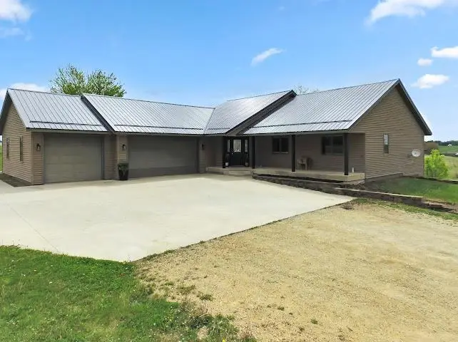 W5493 Center Road, Monroe, WI 53566 - #2