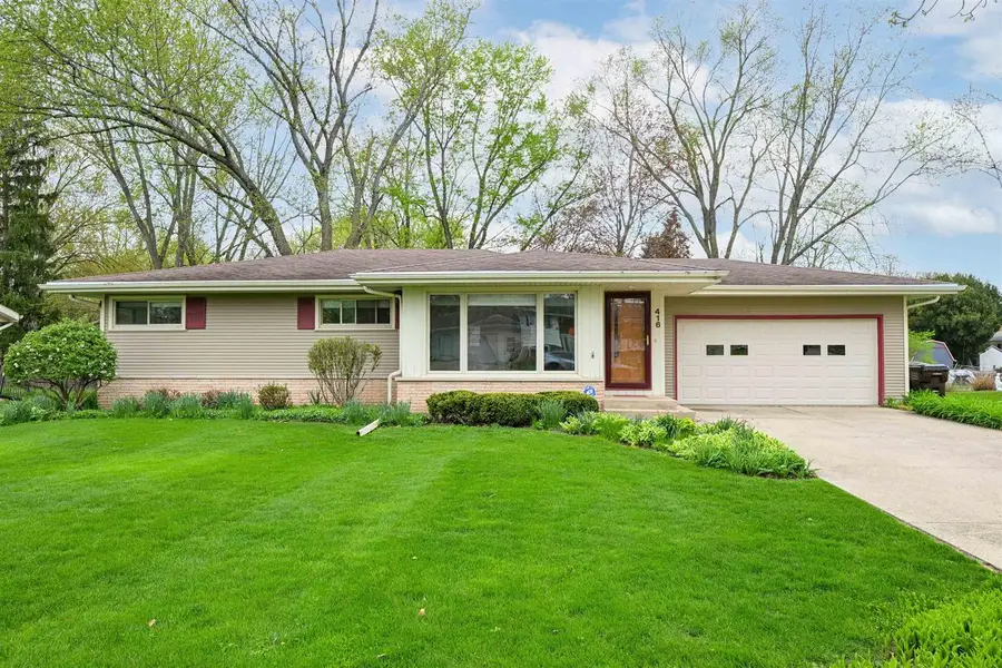416 S Woodland Drive, Whitewater, WI 53190 - #2