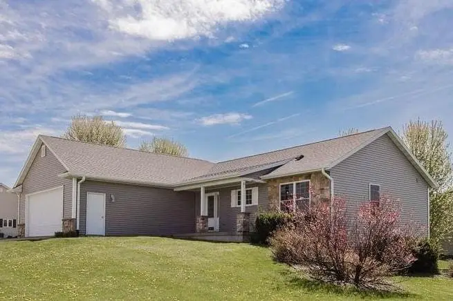 905 Heather Lane, Platteville, WI 53818 - #3
