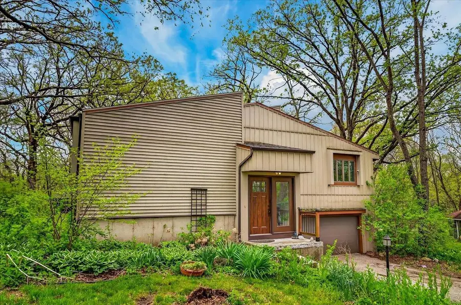 10671 Oak Ridge Road, Evansville, WI 53536 - #2