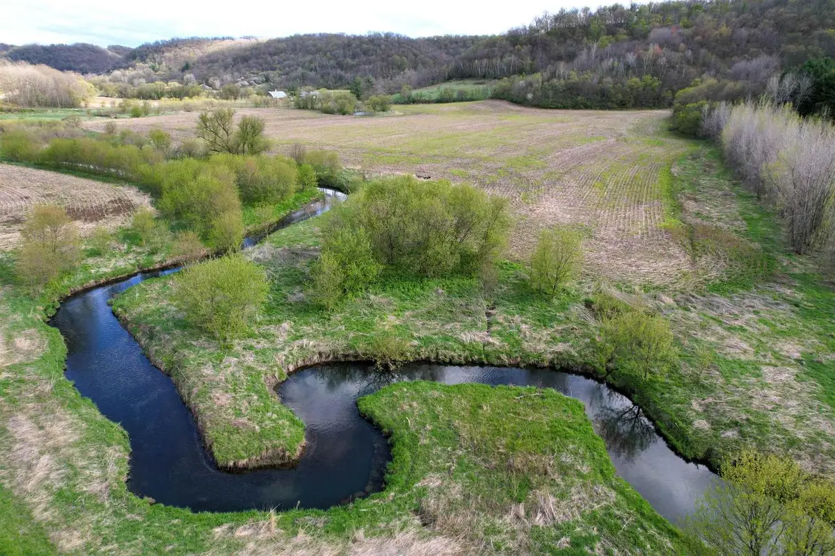 39.06 +/- acres Church Road, Viola, WI 54664 - #1