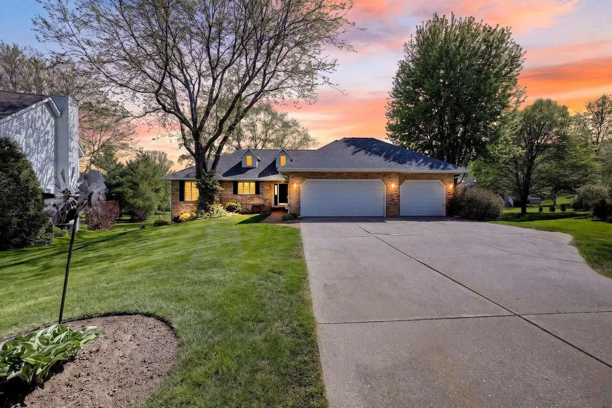 5 Vienna Circle, Madison, WI 53718 - #1