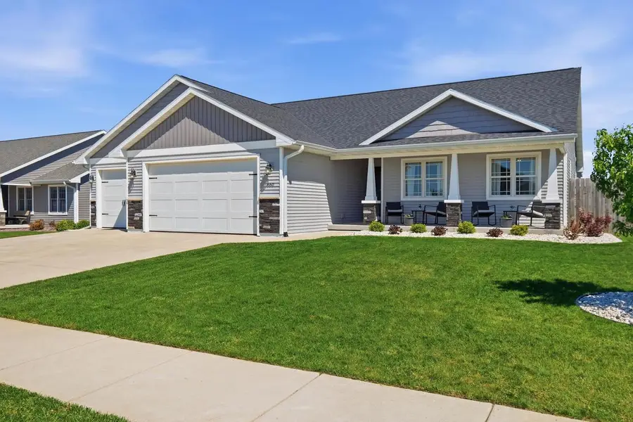 660 Westfield Avenue, Evansville, WI 53536 - #2