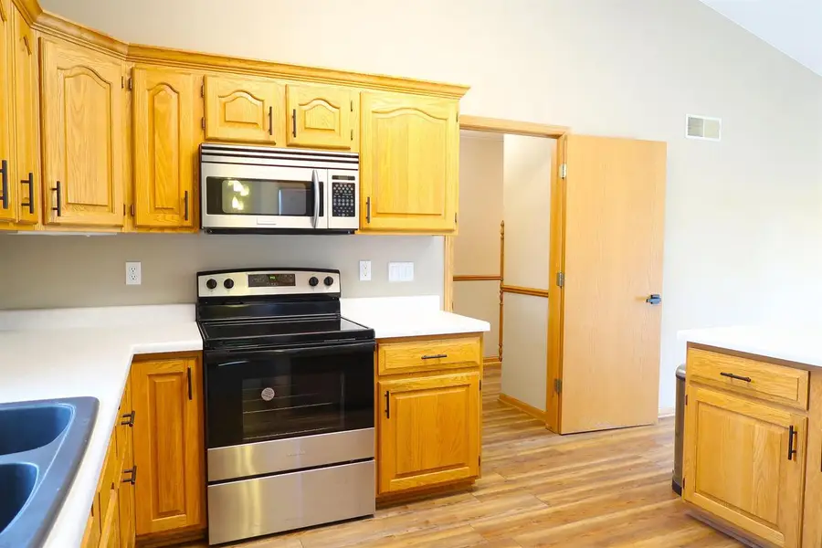 6788 Bootmaker Way, Windsor, WI 53598 - #2