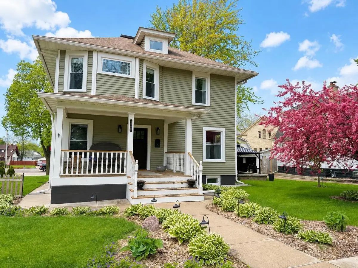 348 Merchants Avenue, Fort Atkinson, WI 53538 - #1