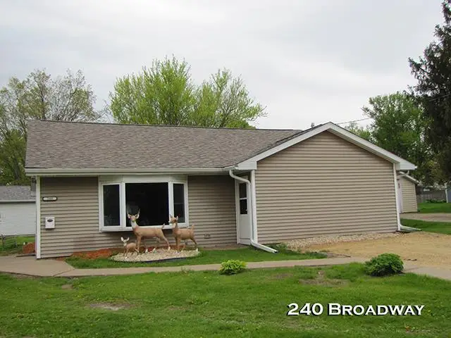 240 Broadway Street, Platteville, WI 53818 - #1