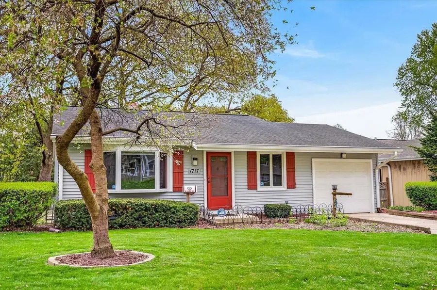 1717 Prairie Road, Madison, WI 53711 - #2