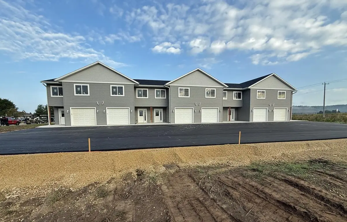 546 Sunrise Drive, Spring Green, WI 53588 - #1