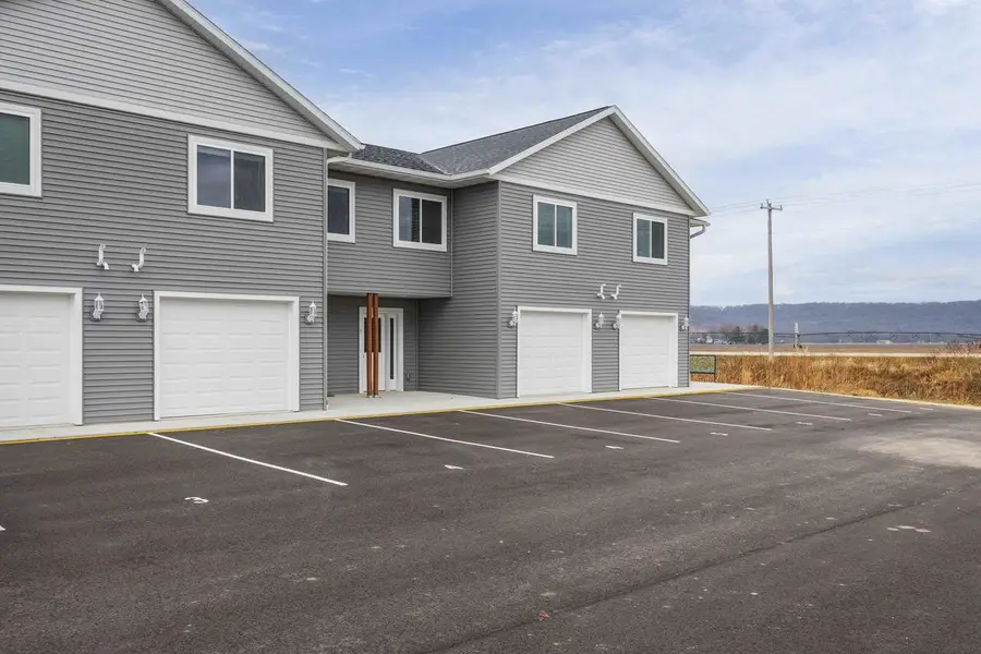 546 Sunrise Drive, Spring Green, WI 53588 - #2