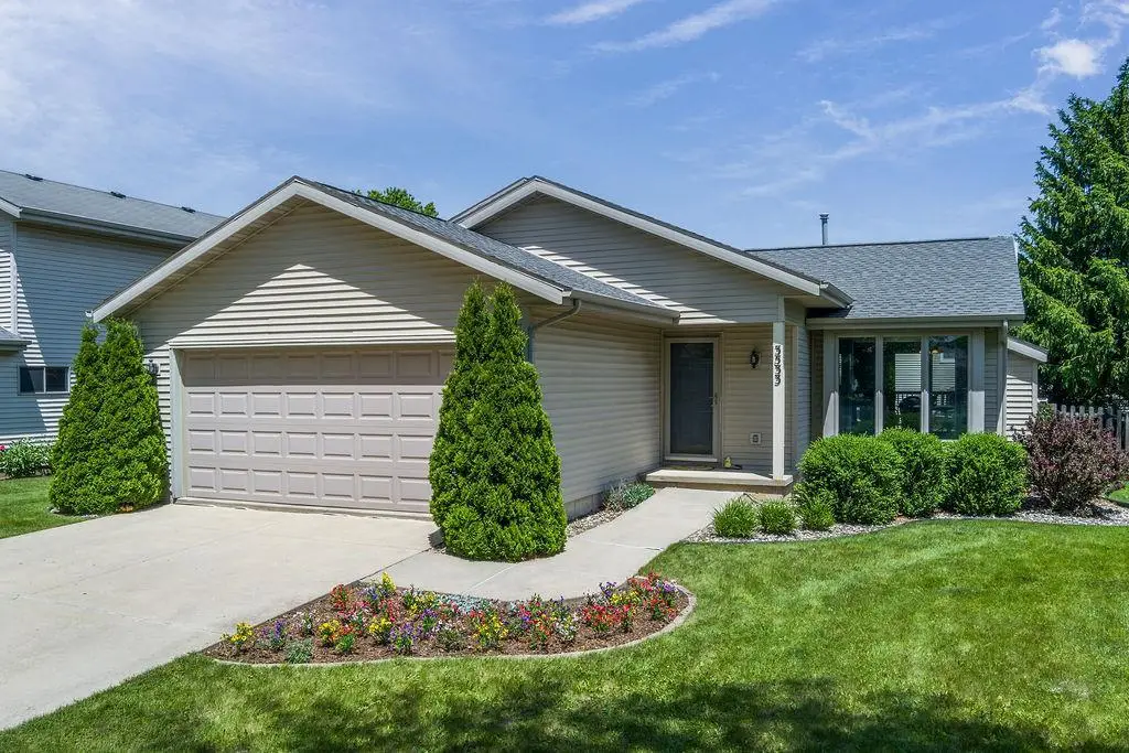 3533 Stonebridge Drive, Madison, WI 53719 - #1