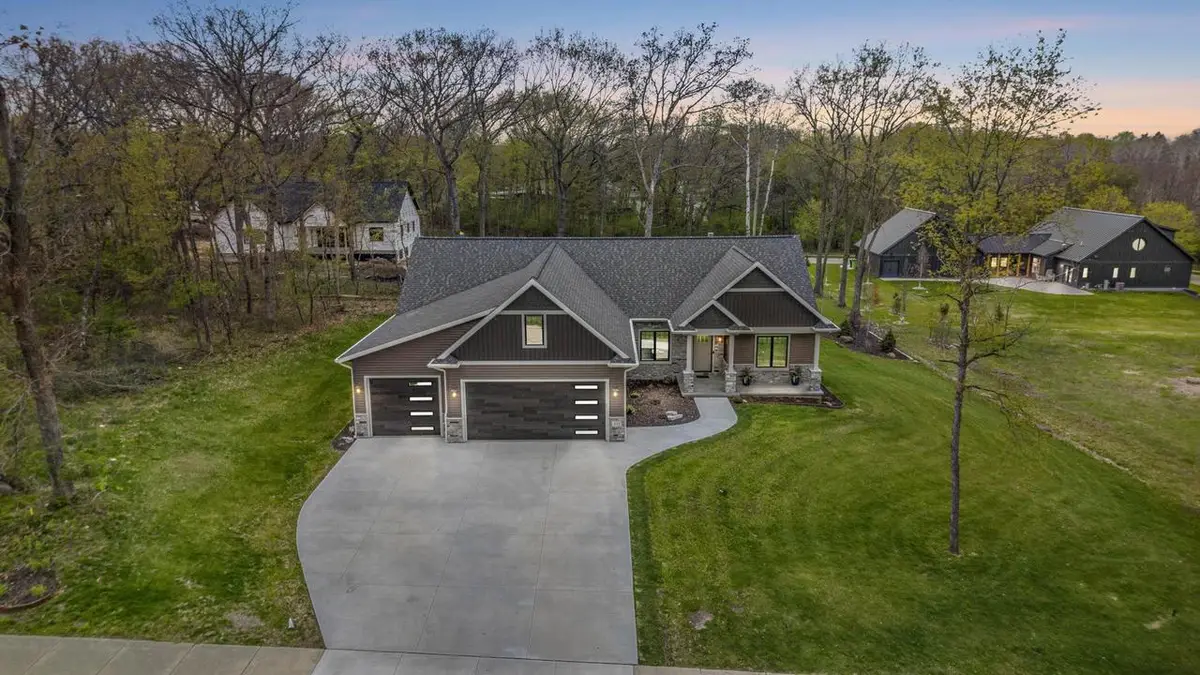 433 Evensong Way, Green Lake, WI 54941 - #1