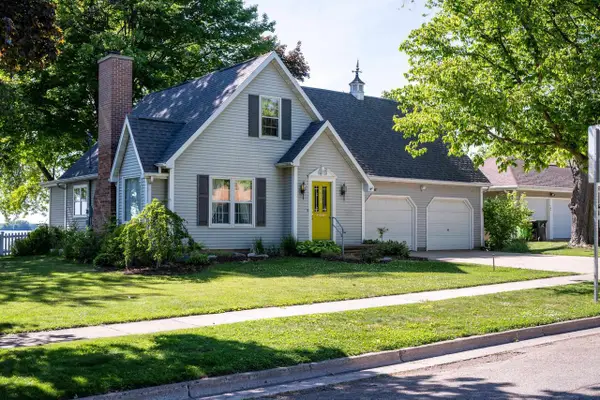 604 Lake Shore Drive, Beaver Dam, WI 53916