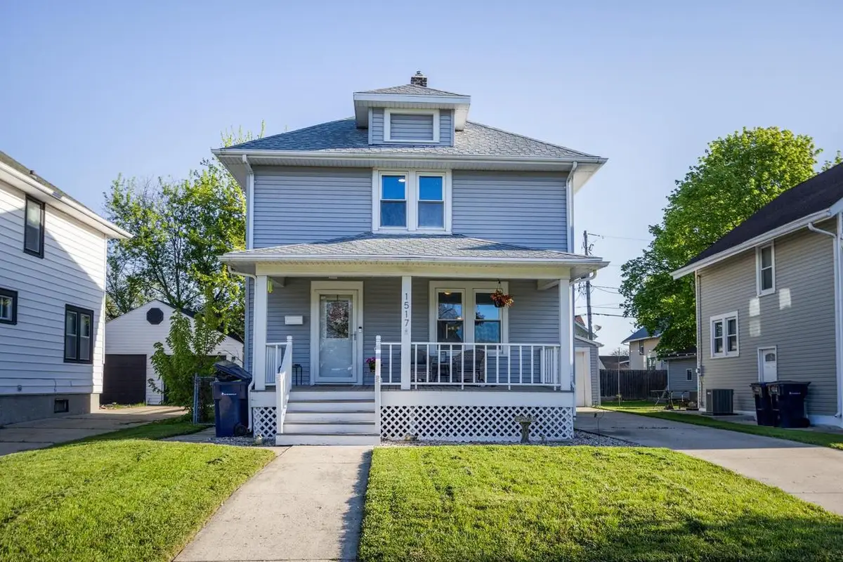 1517 Carrington Street, Janesville, WI 53545 - #1