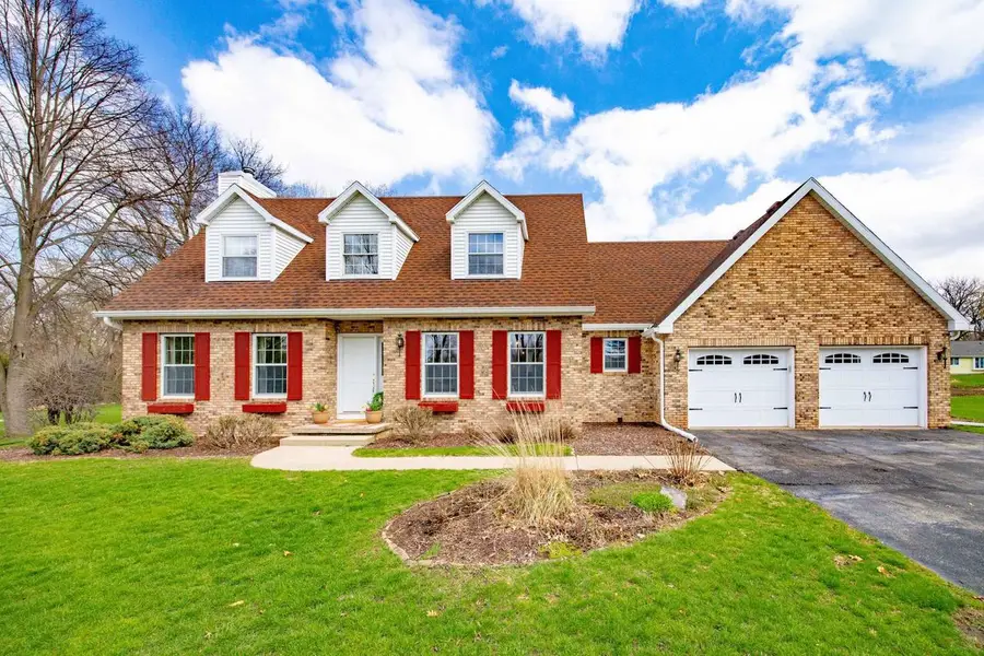 413 Park Street, Cambridge, WI 53523 - #2