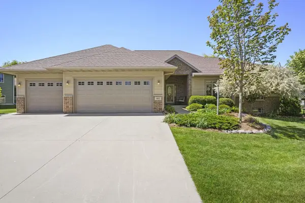 405 Lindsay Way, Cottage Grove, WI 53527