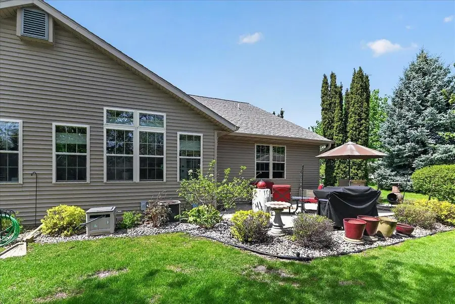 1198 Sawyer Way, Sun Prairie, WI 53590 - #2