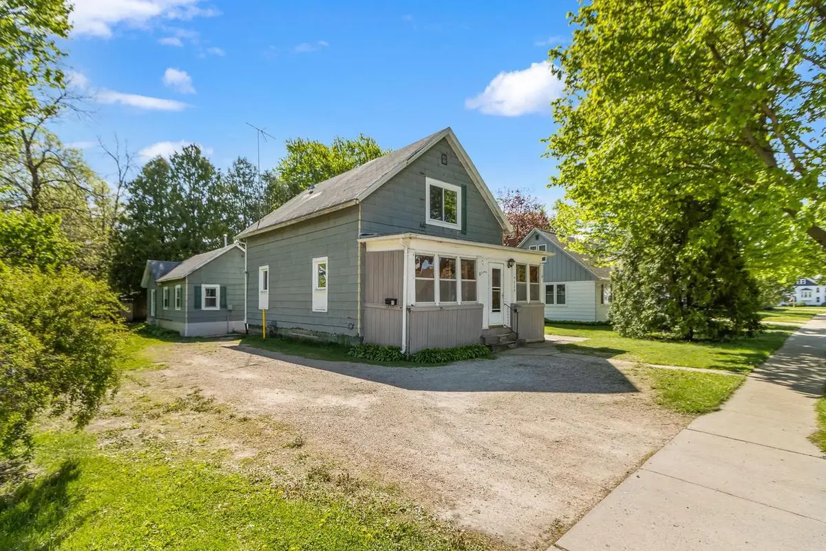 420 Madison Street, Sauk City, WI 53583 - #1