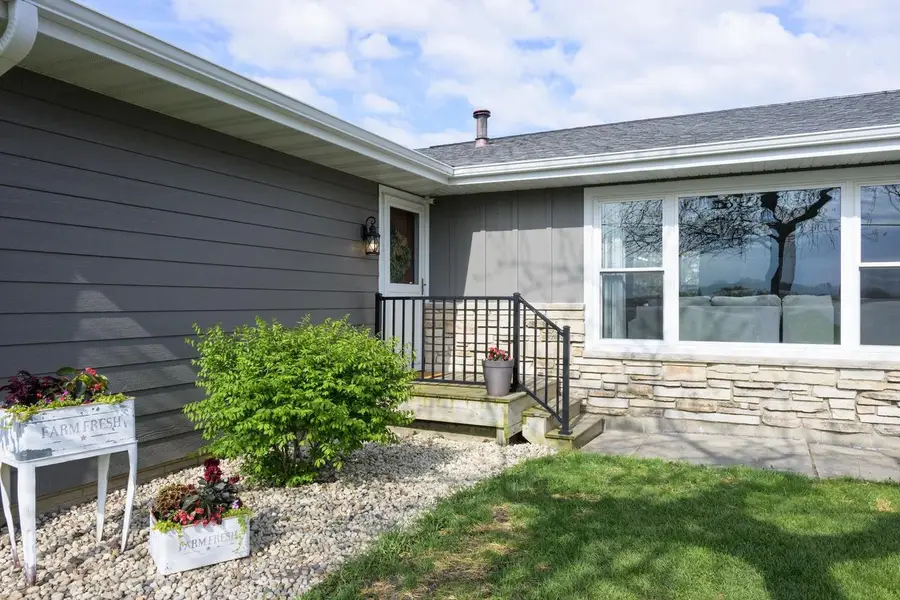 N3645 County Road G, Reeseville, WI 53579 - #2