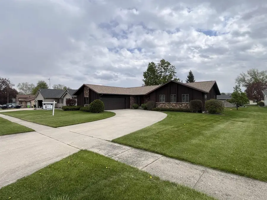 713 Spring Street, Waupun, WI 53963 - #2