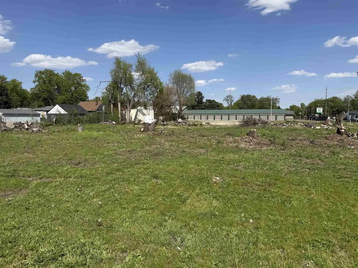 1465 Bayliss Avenue, Beloit, WI 53511 - #1