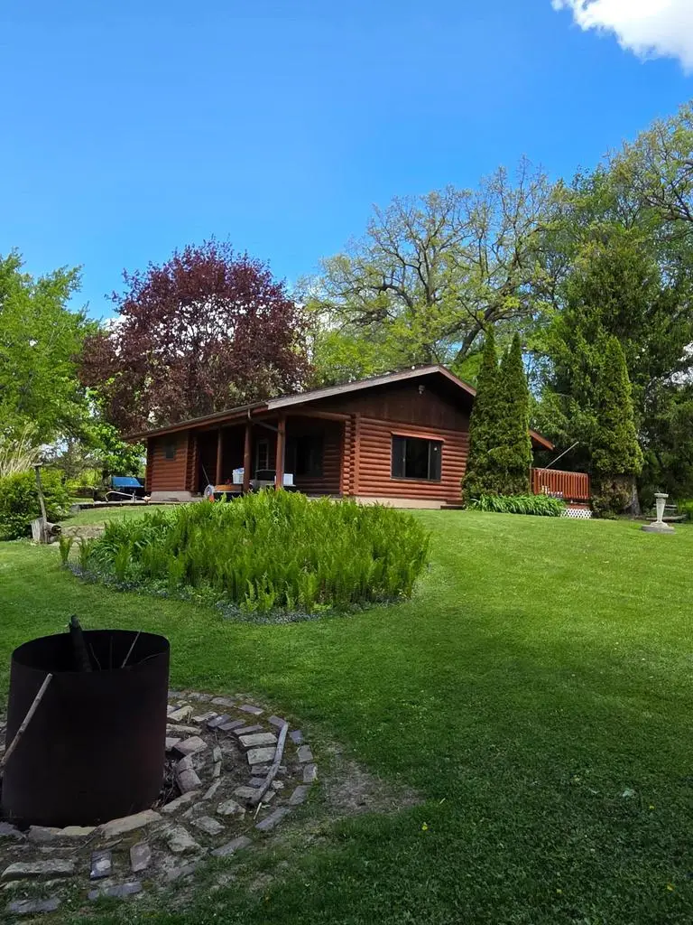 2112 Utica rd Road, Cambridge, WI 53523 - #1