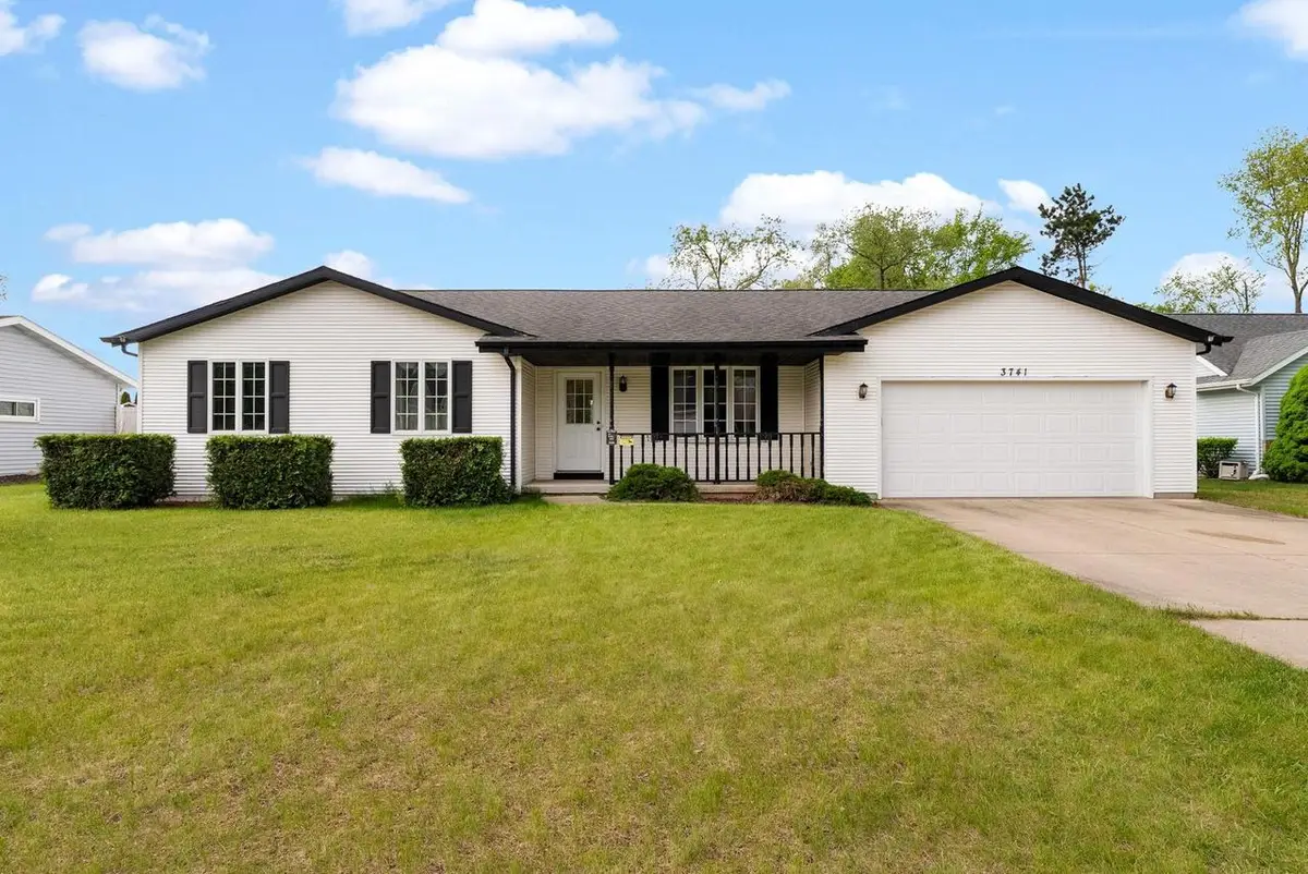 3741 Balmoral Drive, Janesville, WI 53548 - #1