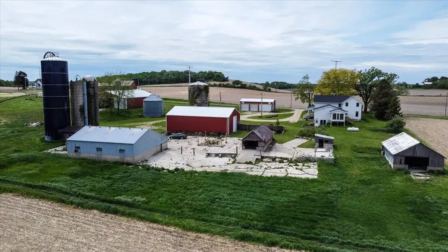 5260 Tower Line Road, Marshall, WI 53559 - #3