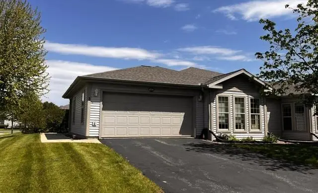 404 Henry Drive #3, Portage, WI 53901 - #1