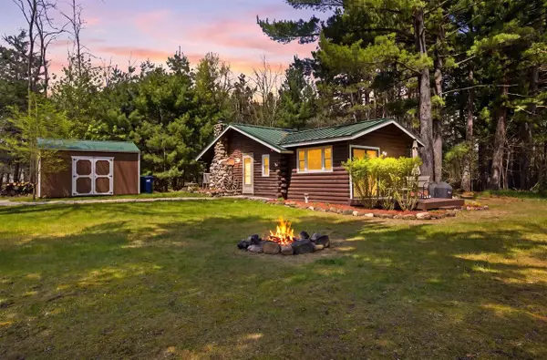 1148 N Gale Drive, Wisconsin Dells, WI 53965