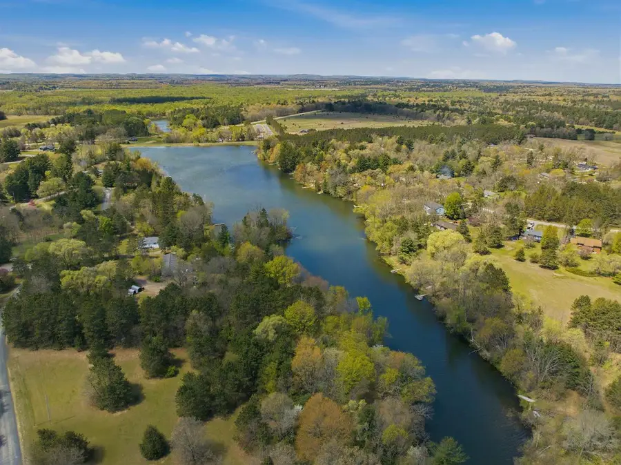 1148 N Gale Drive, Wisconsin Dells, WI 53965 - #3