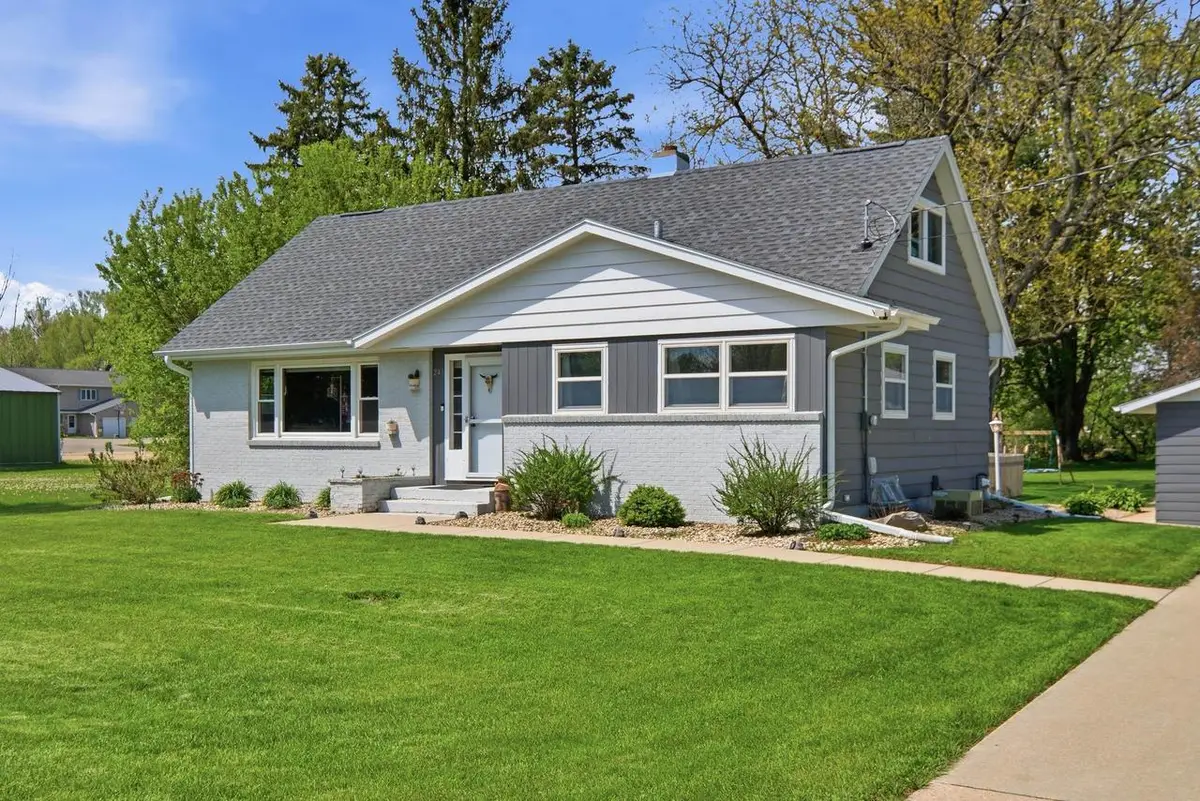241 S 5th Street, Evansville, WI 53536 - #1
