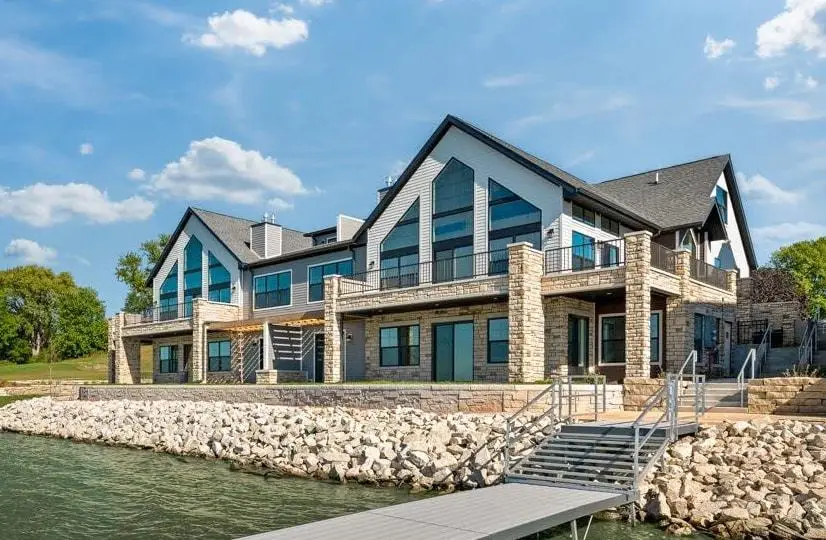 216 Lakeview Lane, Beaver Dam, WI 53916 - #2