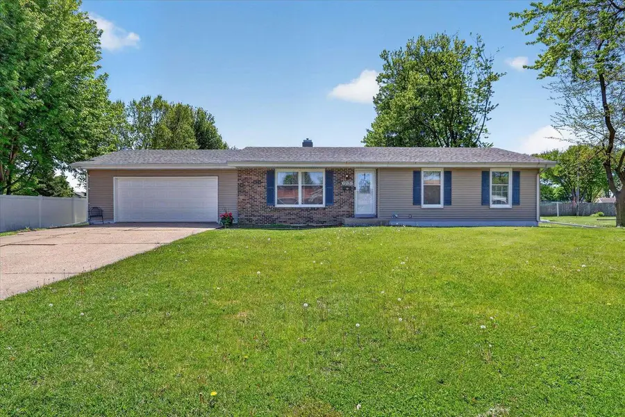 638 Chartier Street, Janesville, WI 53546 - #3