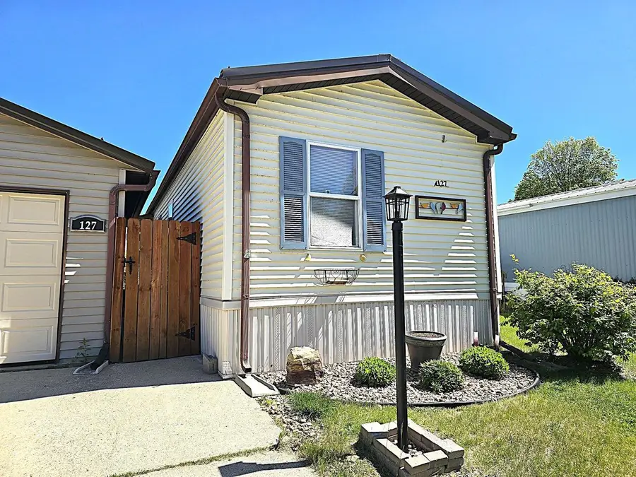 127 Falling Creek Circle, Janesville, WI 53548 - #3