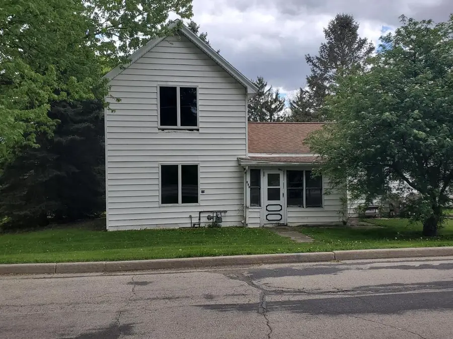 110 Forest Street, Fox Lake, WI 53933 - #2