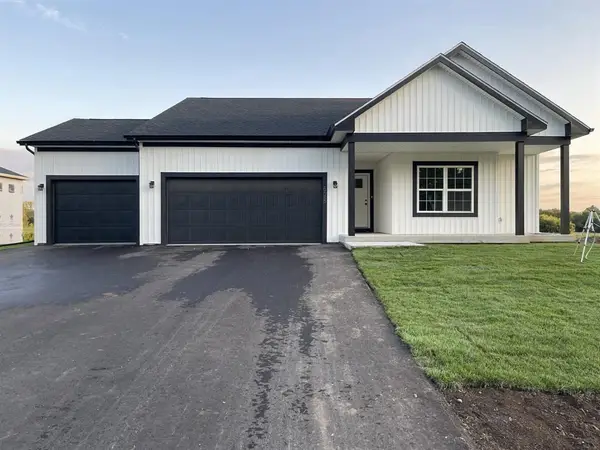 411 Ridge Court, Orfordville, WI 53576