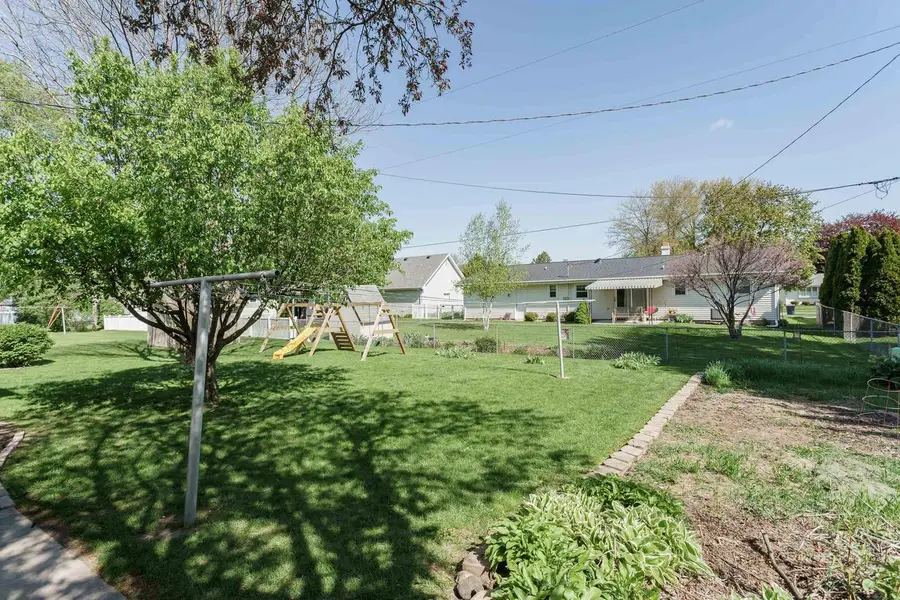 2511 Wesley Avenue, Janesville, WI 53545 - #3