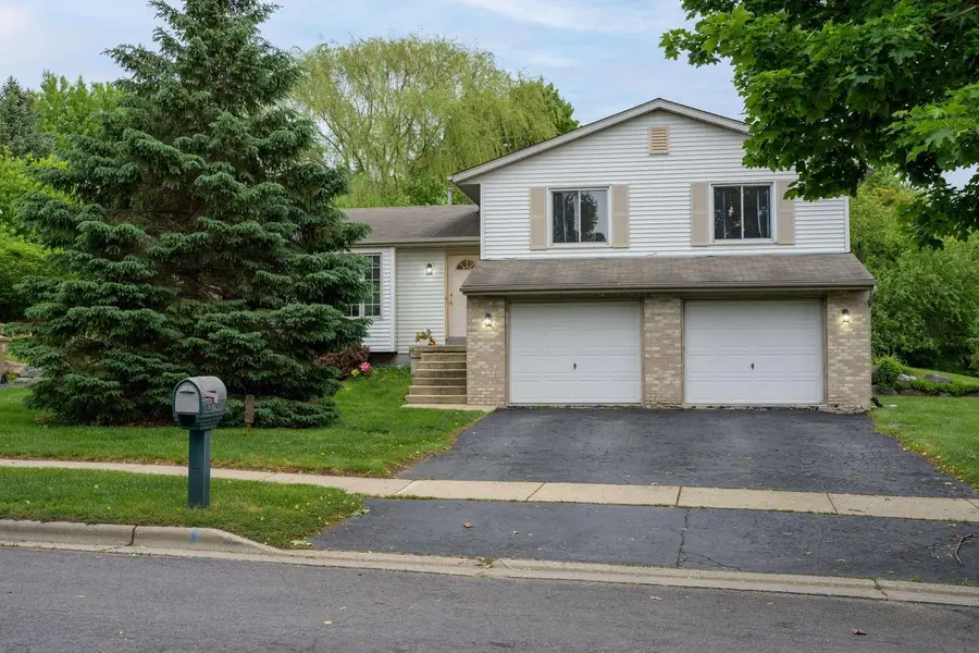 5830 Oxbow Bend, Madison, WI 53716 - #2