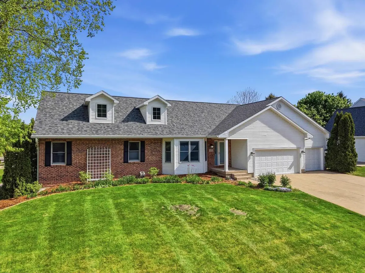 1696 Chadsworth Drive, Sun Prairie, WI 53590 - #1