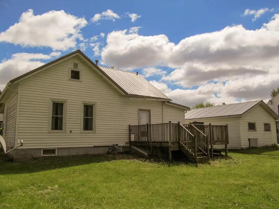 115 S Grand Street, Livingston, WI 53554 - #2