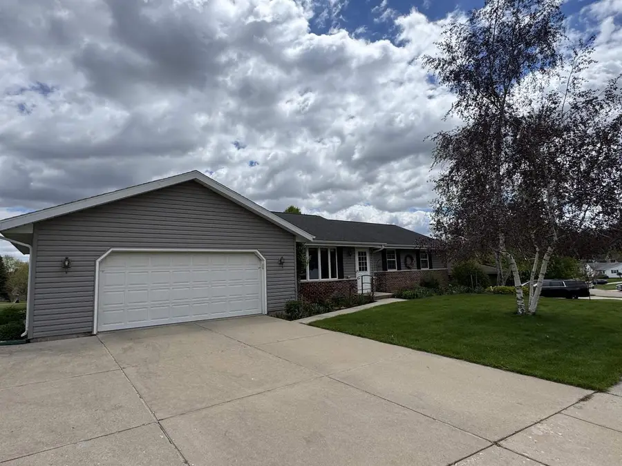 1500 Camelot Drive, Janesville, WI 53548 - #2