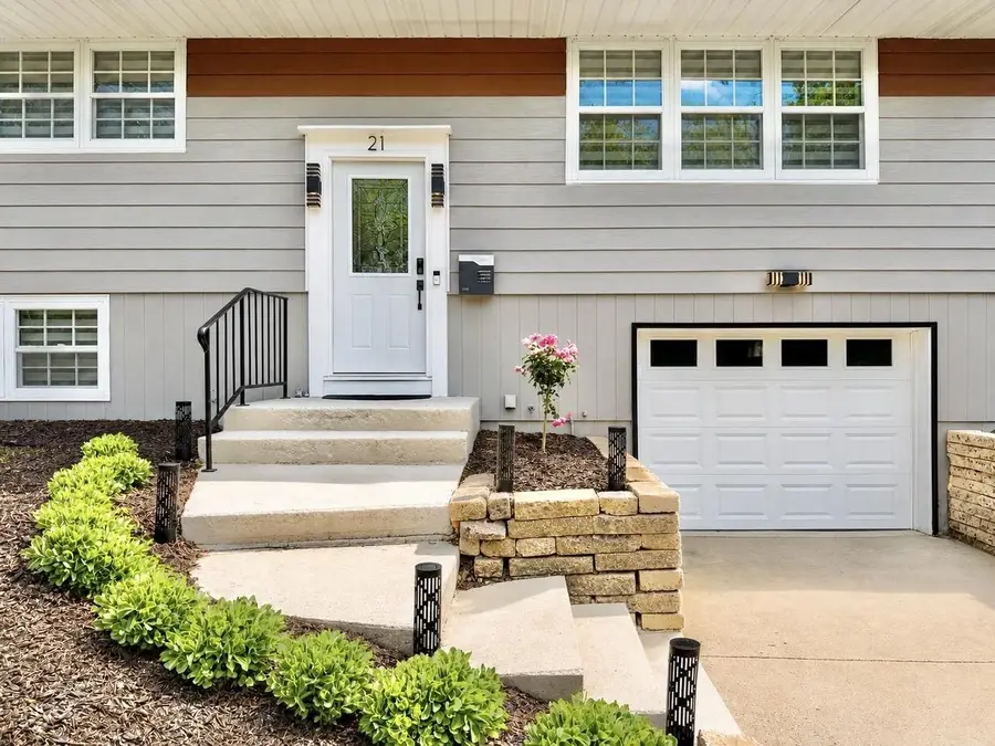 21 Kenosha Drive, Madison, WI 53705 - #2