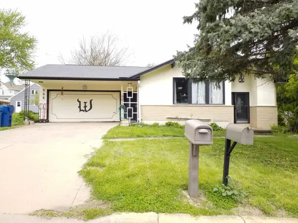 1910 16th Street, Hazel Green, WI 53811