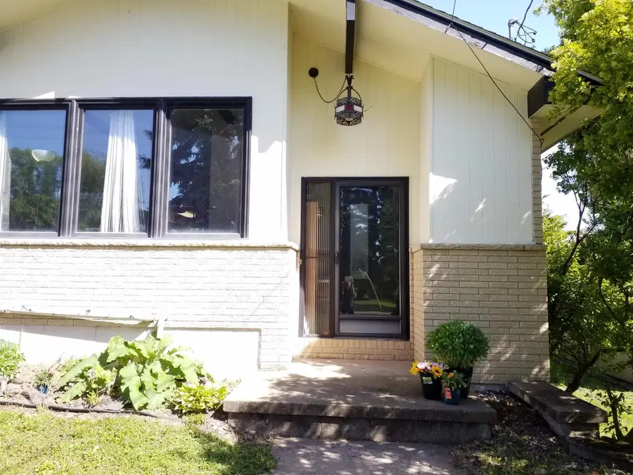 1910 16th Street, Hazel Green, WI 53811 - #3
