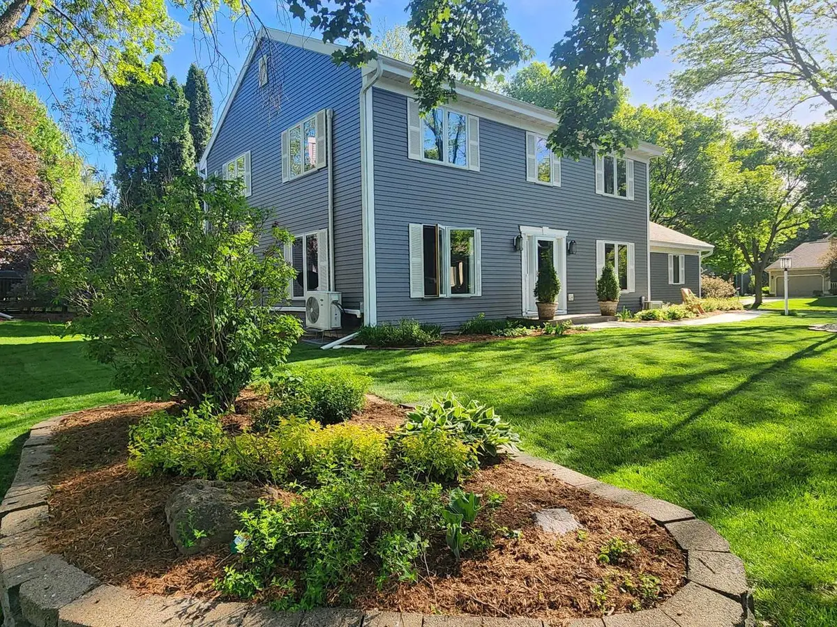 913 Sauk Ridge Trail, Madison, WI 53717 - #1