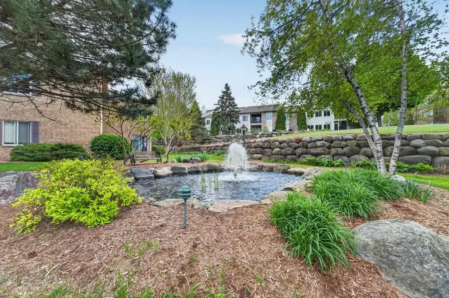 1612 S Golf Glen #D, Madison, WI 53704 - #2