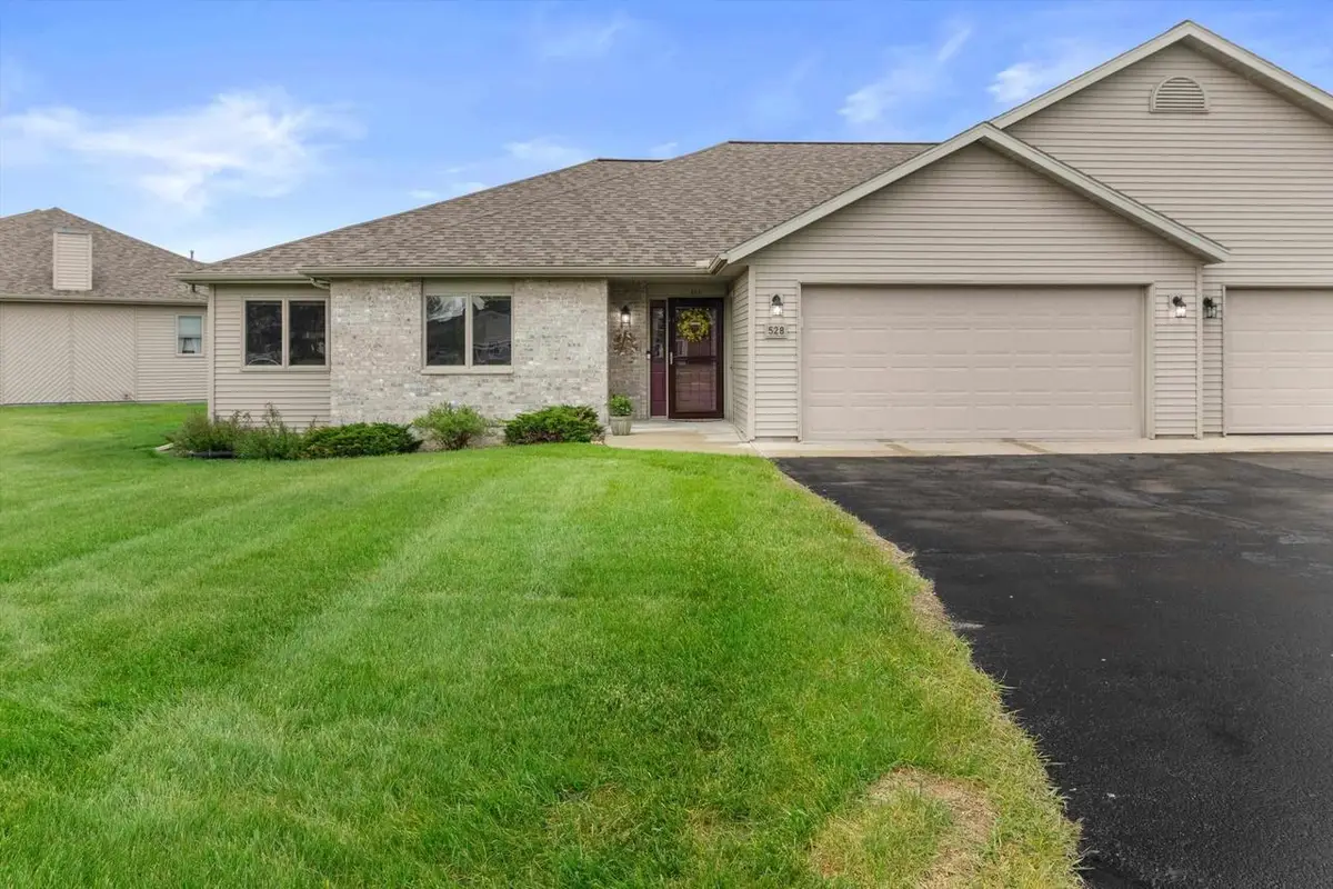 528 Clemens Court #7, Portage, WI 53901 - #1