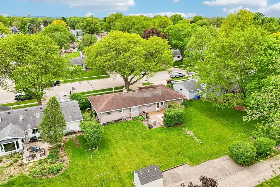 605 5th Street, Waunakee, WI 53597 - #2